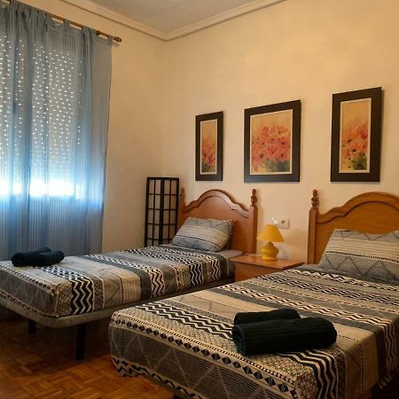 La Casa De Los Tres Amigos Пуэтро-де-Сагунто Экстерьер фото