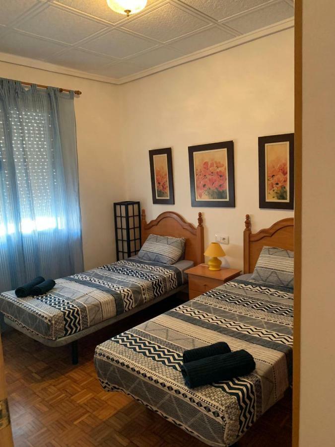 La Casa De Los Tres Amigos Пуэтро-де-Сагунто Экстерьер фото