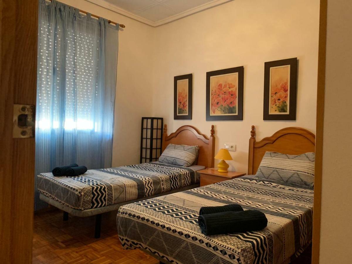 La Casa De Los Tres Amigos Пуэтро-де-Сагунто Экстерьер фото